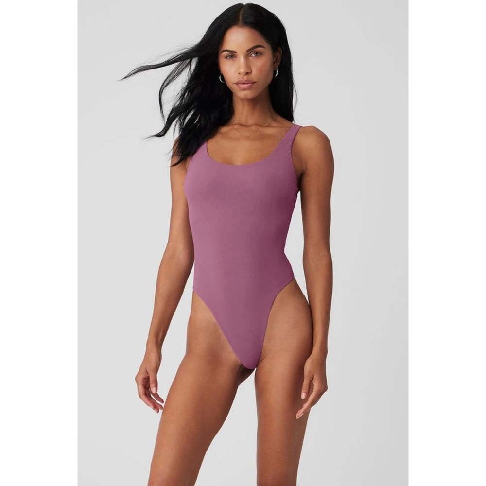 ALO Women’s Mesh Sheer Illusion Bodysuit - Soft Mulberry
